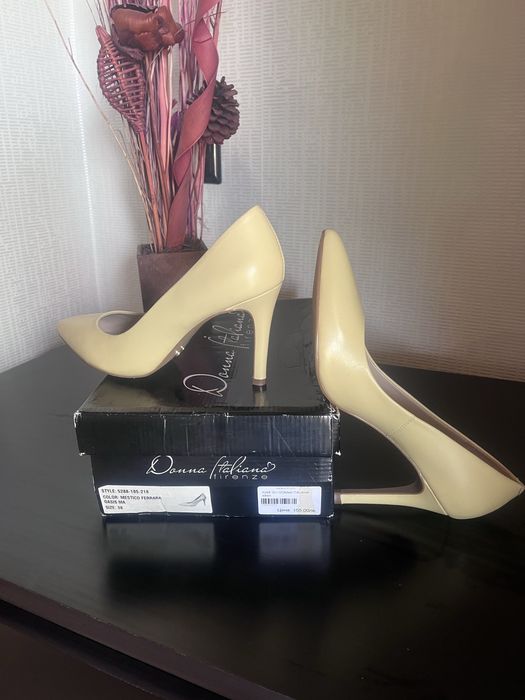 Официални дамски обувки