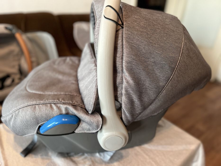 Adamex бебешка количка vicco 3 в 1