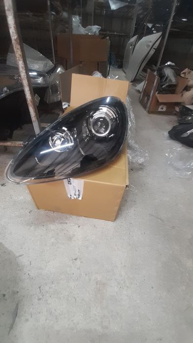 Ляв фар porsche cayenne