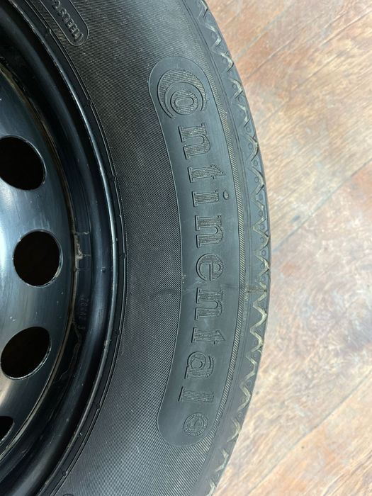 Запасное колесо от машины