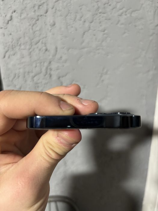 Продам iphone 12 pro