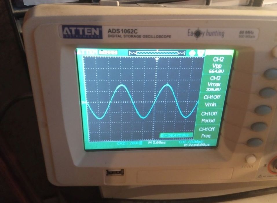 Invertor 24V/220V 4000W model nou sinus pur camion 4 prize europene