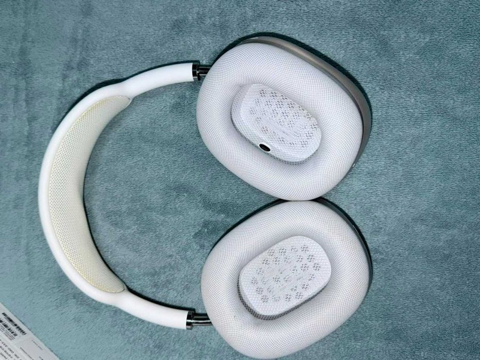 Продам AirPods Max оригинал б/у