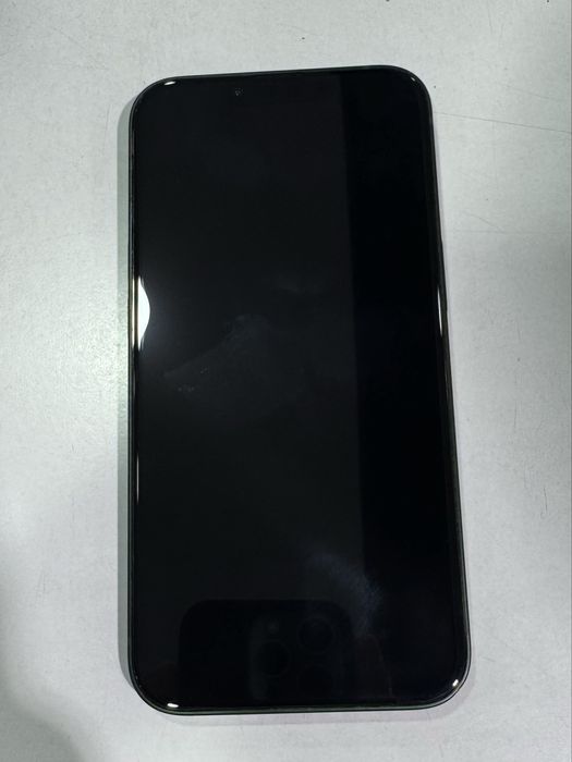 Iphone 13 в идеальном состоянии