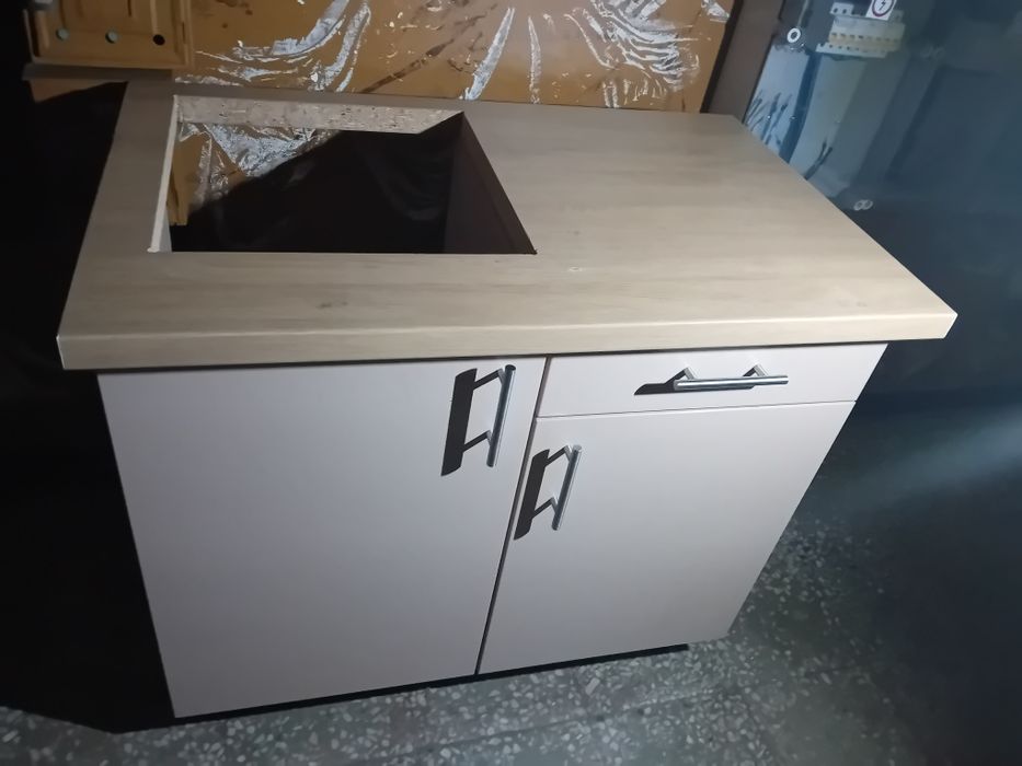 Vând dulap pentru chiuvetă bucătărie