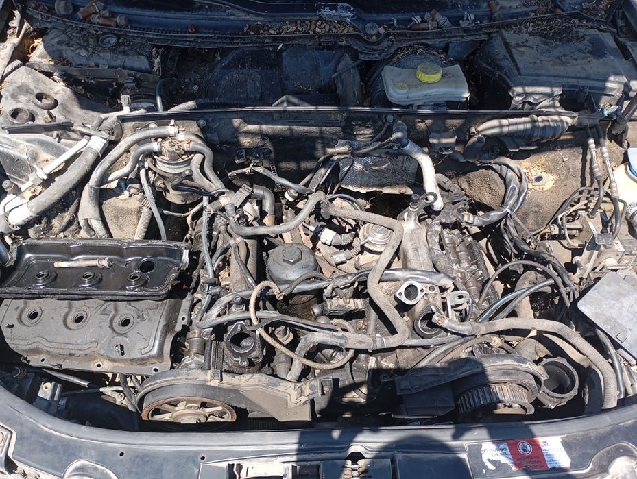 Audi A4 B6 2.5 на части