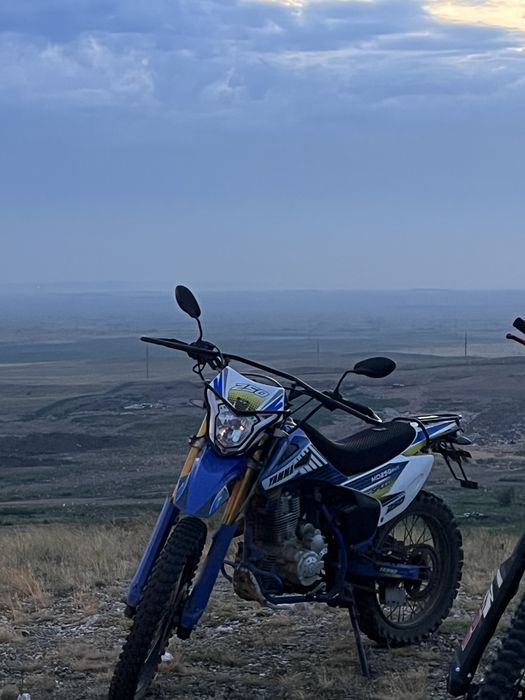 Продам эндуро 250