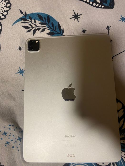 Vând/ schimb iPad pro 11 generația a 4a