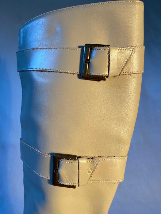 Ghete Fiorangelo din piele crem, toc cui, marimea 40, catarama dubla