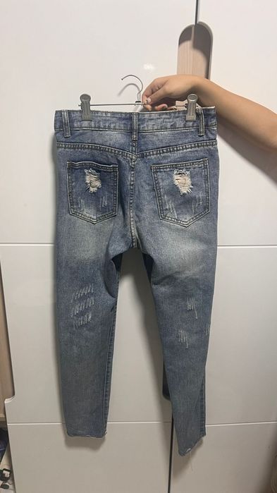 Джинсы женские продам