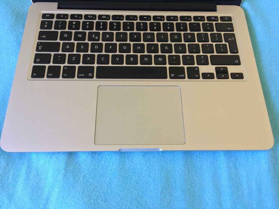 macbook pro retina 13" 2013-2014, A1502, intel i5 2.4 ghz, ssd 32 gb