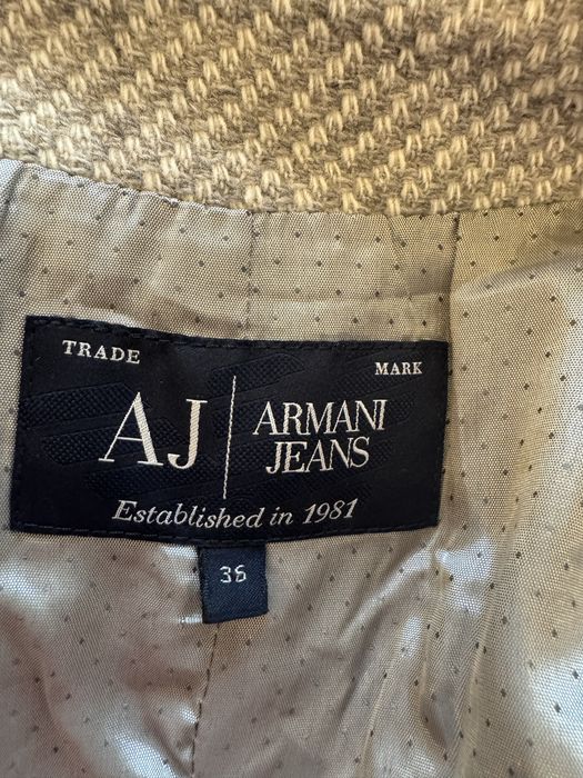 Palton de dama de primavara Armani Jeans