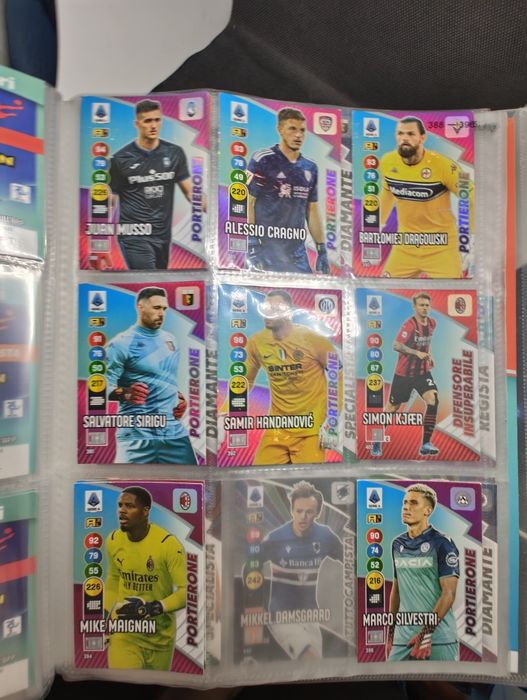 Colecție Panini Adrenalyn XL Calciatori 2021-22 – Album + 274 Carduri