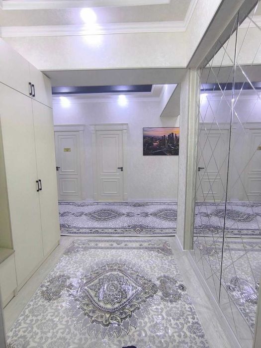 жк Саламатина  3/8/10  Новостройка  100м²