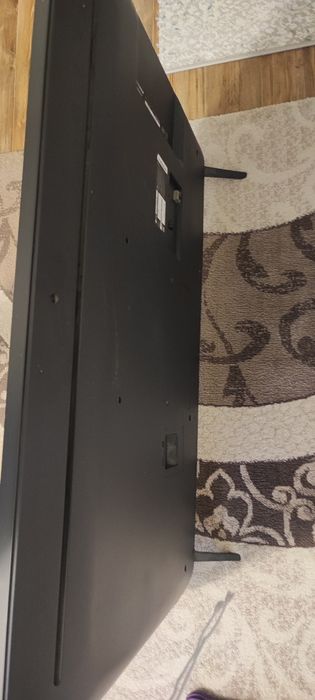 Телевизор LG (на части)