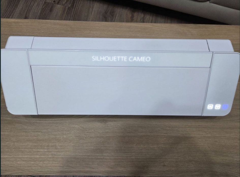Cutter plotter silhouette cameo 4
