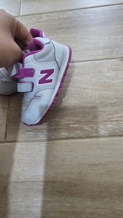 New Balance 22.5
