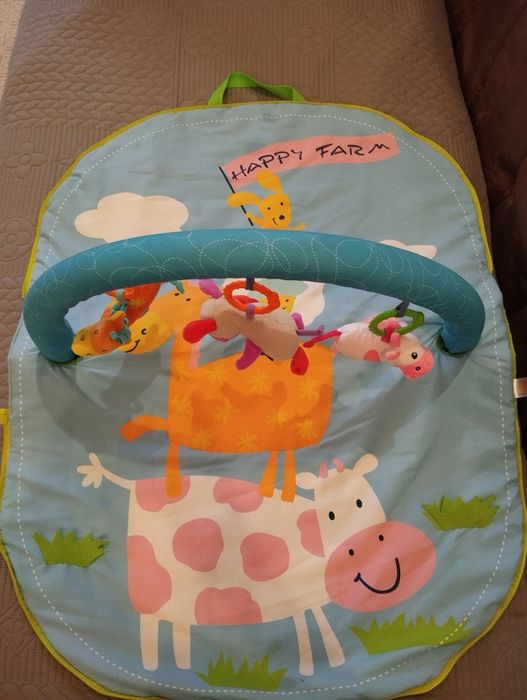 Детский коврик и игрушки обмен