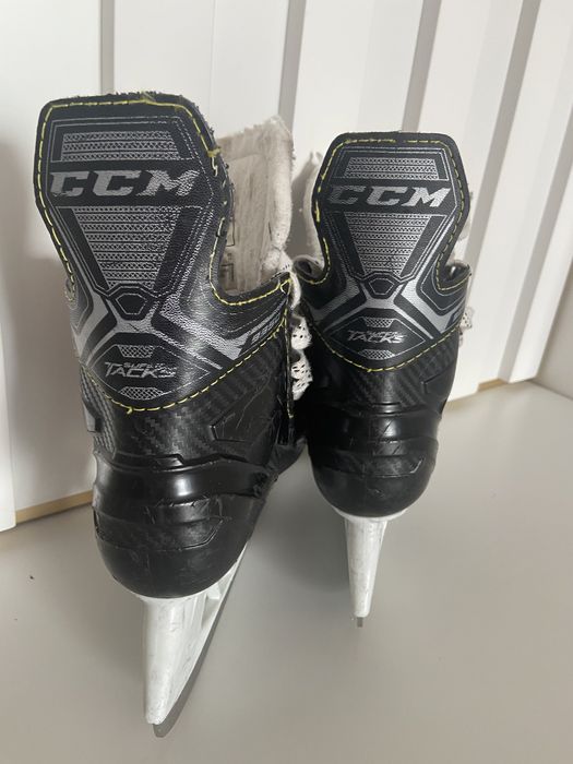 Коньки для хоккея