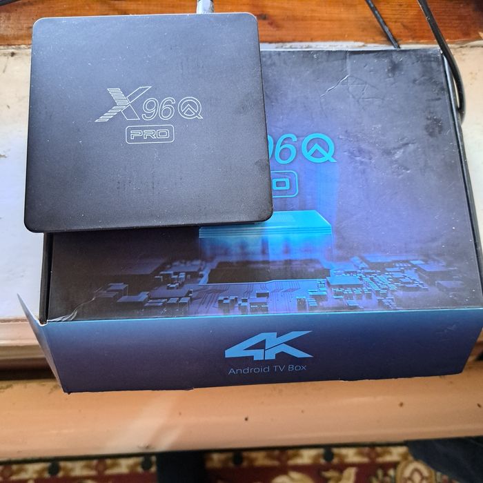 LG televizor sotiladi 32