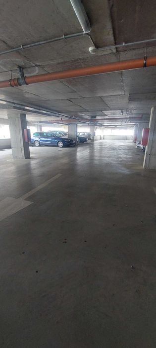 VAND Ap. 3 cam Mănăștur – 170000 Euro str. Mehedinți, etaj 7, decomandat, parcare