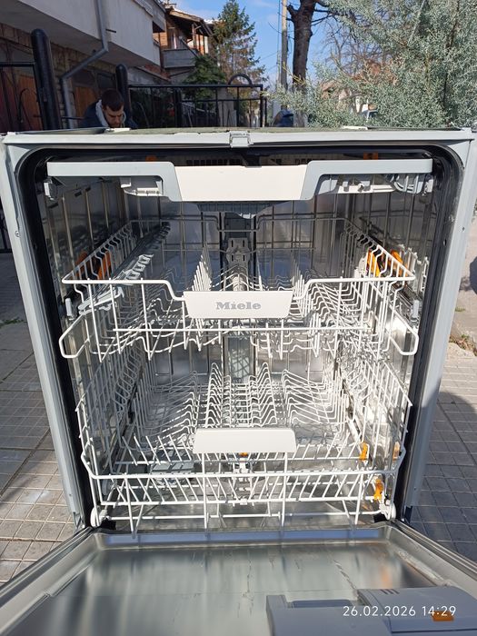 Съдомиялна miele Нова