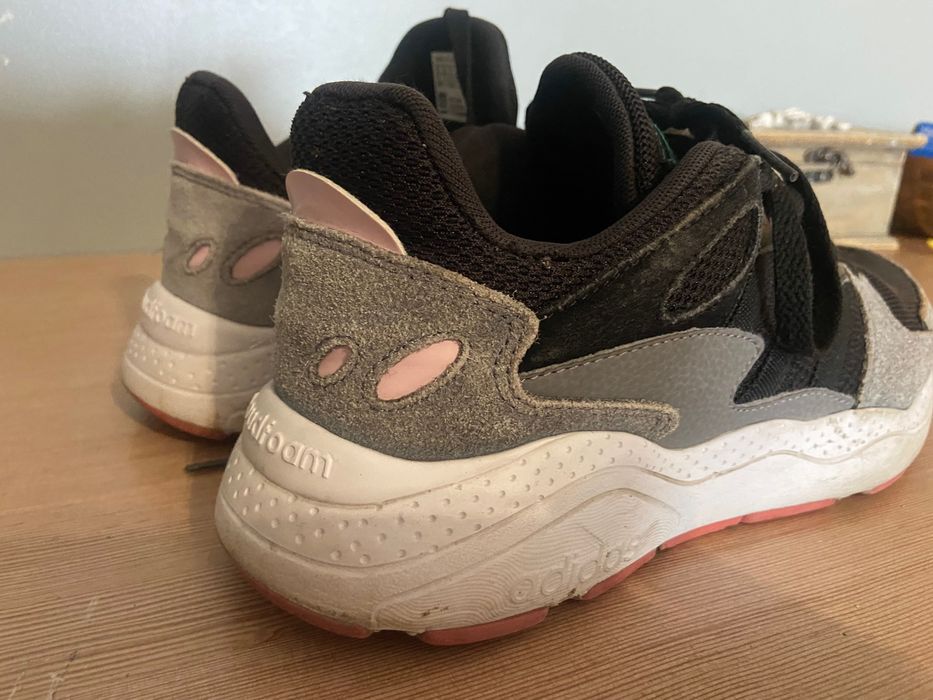 Адидас - Спортни дамски маратонки