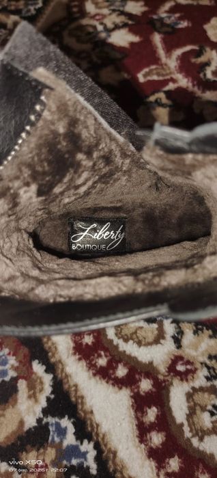 Продам  зимние сапоги