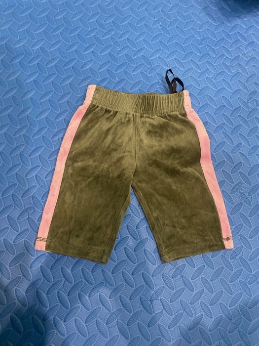 Отдам за шоколадку