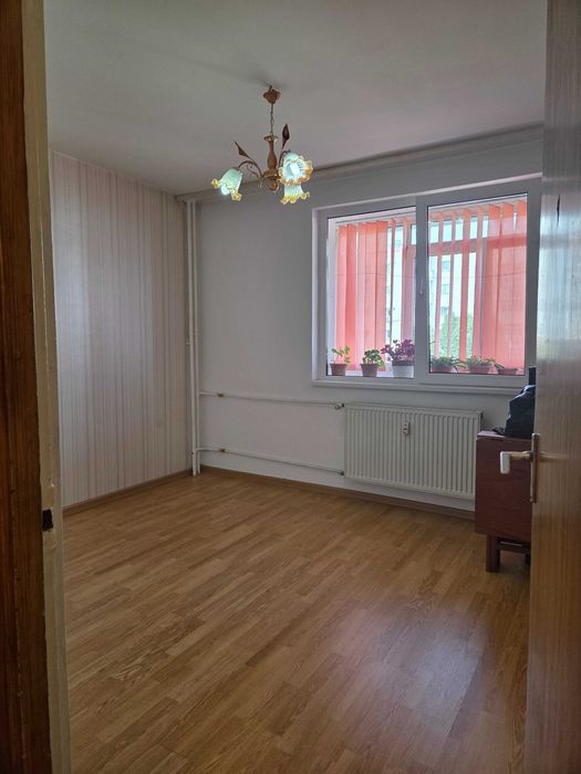 Apartament 2 camere de vanzare Piata Sudului