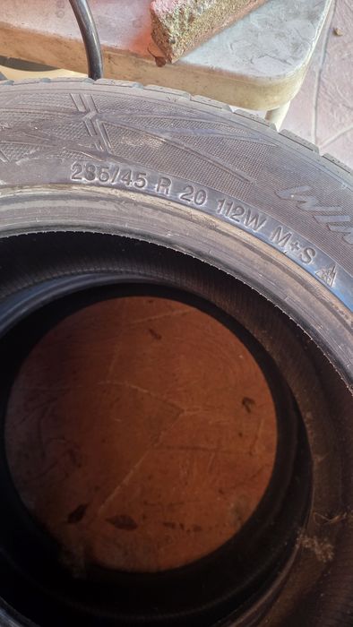 Vand 2 cauciucuri Vredestein 285 45 20