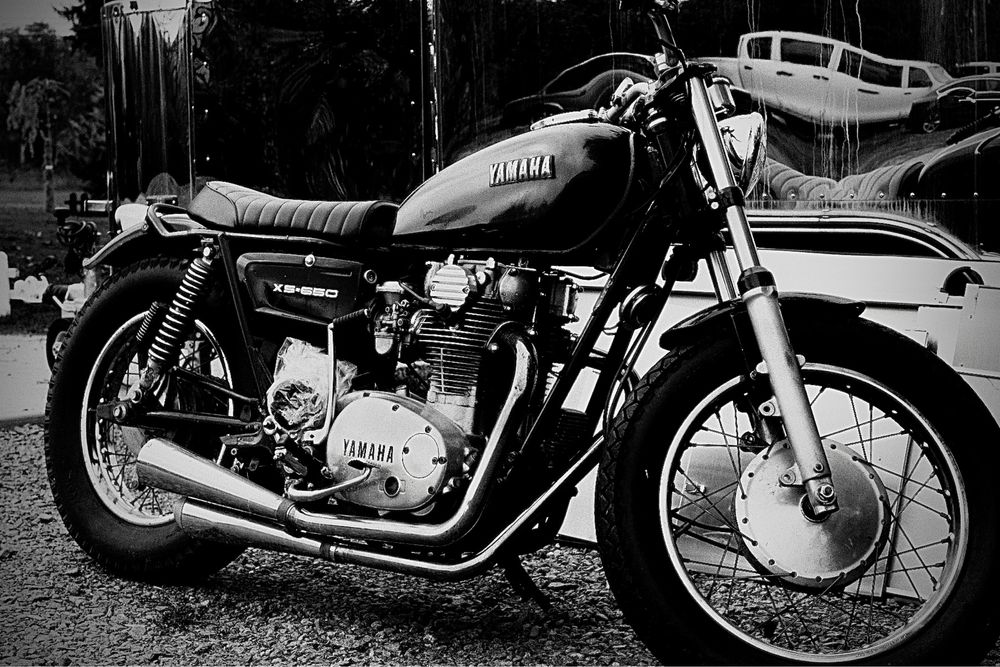 Yamaha xs 650 cu acte de olanda Cluj Napoca OLX.ro