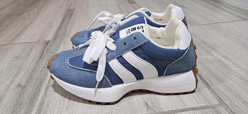 Adidasi dama 35 Nou