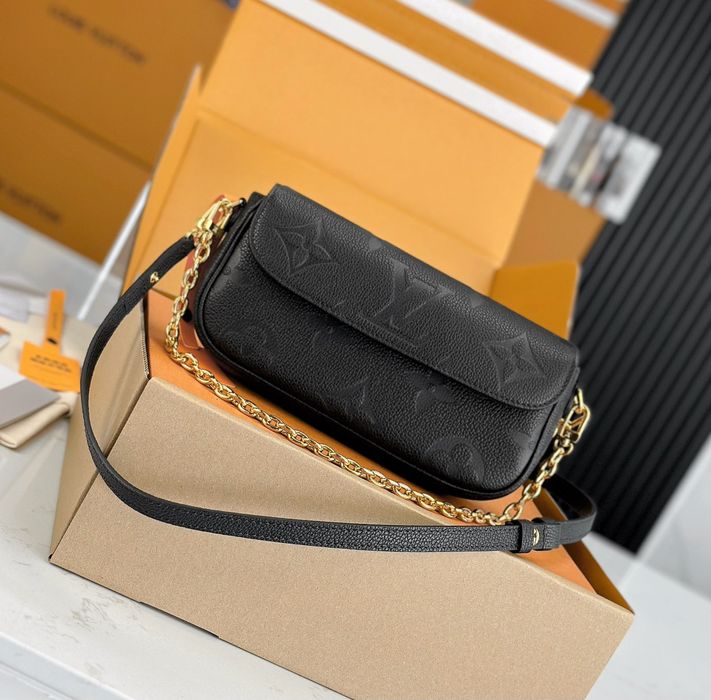 Geanta Louis Vuitton Ivy 24 cm negru, Premium