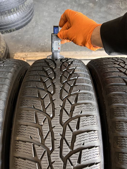 4 anvelope iarna 205/60/16 , Nokian , 7 mm !