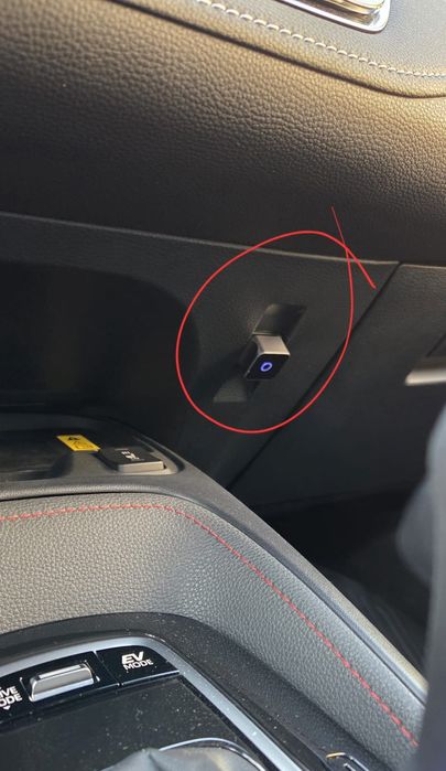 Adaptor Ottocast Mini Cube 3 2025  CarPlay/Android Auto, negru, USB-C