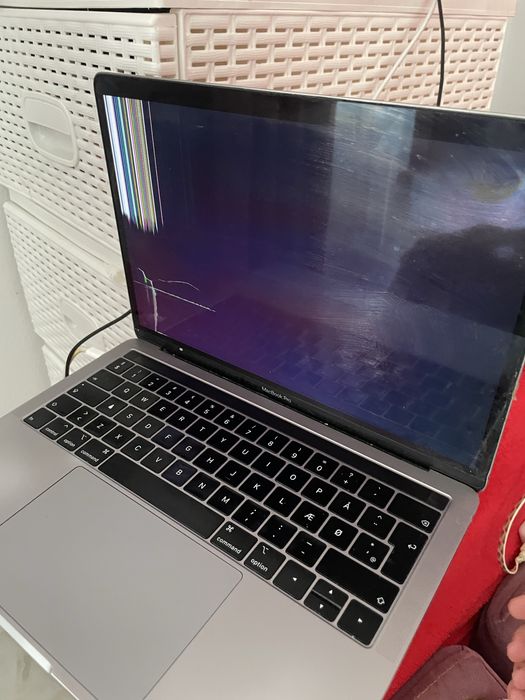 Macbook pro A2159