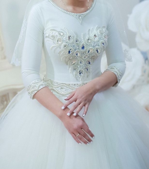 Свадебное платье