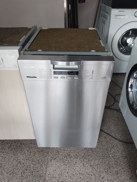 Съдомиялна Miele G1202 SCU  Inox 45 см