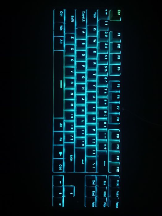 Продам механическую клавиатуру