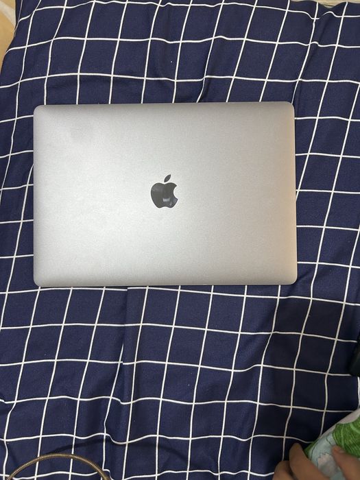 Макбук про 2017 года