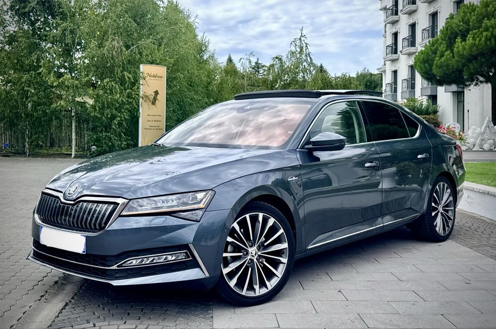 Skoda Superb iv Laurin & Klement! Absolut Full Option! Plug-in Hybrid !