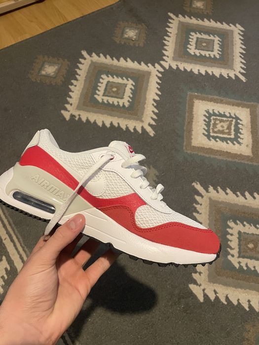 Adidasi nike air max