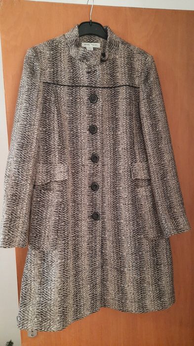 Pardesiu elegant din stofă de lână mar.44