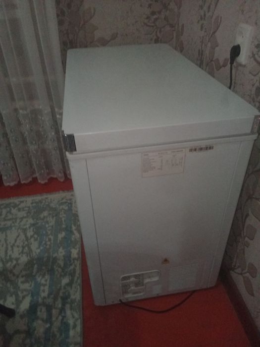 Морозильник большой