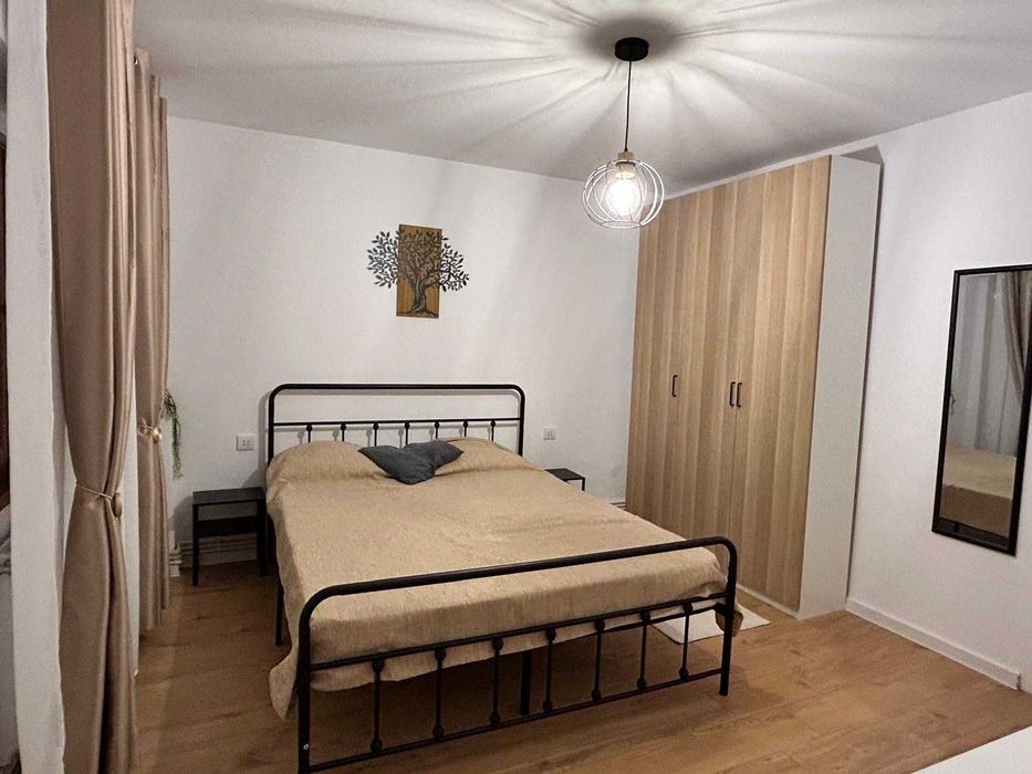 Apartament de inchiriat, 1 camera - Zona centrala (Hotel Faleza)
