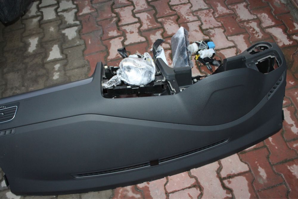 Golf 7 airbag plansa centuri originale , factura tva