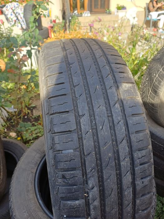 Cauciucuri de vara nokian 225/65/17R 4buc 200 lei