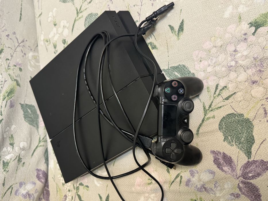 Ps 4 fat , 500 гб СРОЧНО