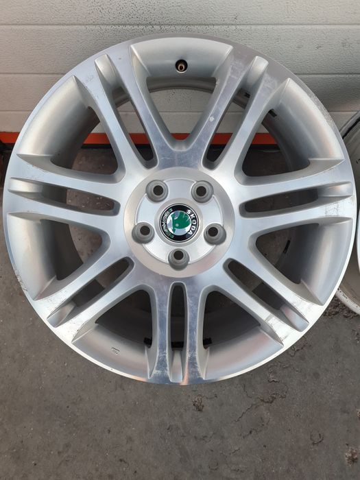 Оригинални джанти за ШКОДА SKODA VW AUDI SEAT R18 5x112 ET45 7.5J